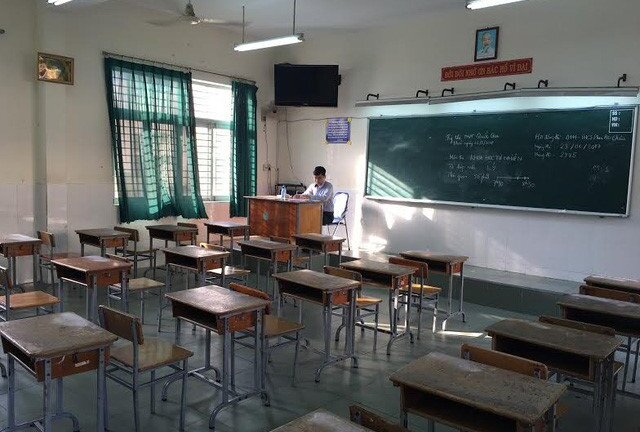 Hy hữu: Phòng thi chỉ có... giám thị