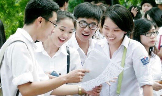 Tuyển sinh lớp 10 ở Hà Nội: Mọi thí sinh đều có quyền rút hồ sơ, nộp vào các trường khác