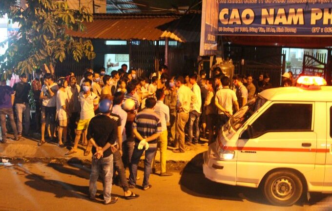 Thi thể người đàn ông đang phân hủy trong phòng trọ