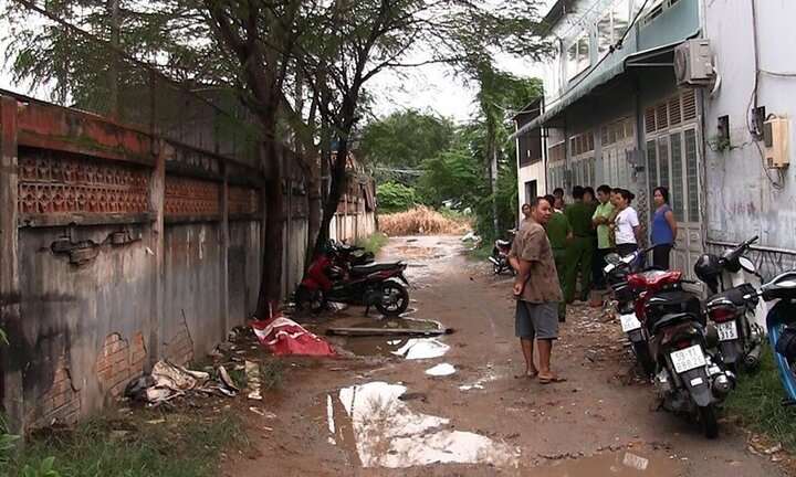 Nam thanh niên chết bất thường trong con hẻm ở TPHCM
