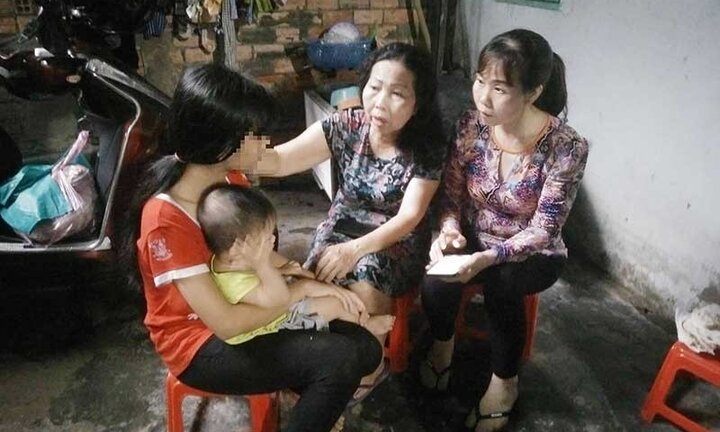 Bé 15 tuổi bị xâm hại nhiều lần, mẹ ngất xỉu phát hiện thai nhi đã 7 tuần tuổi