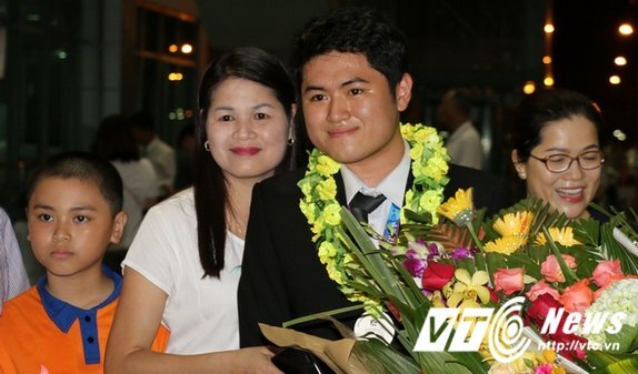 'Mẹ ơi, con có Vàng rồi!'