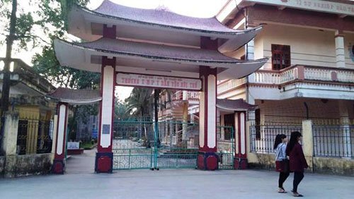 Thanh Hóa giải thể, sáp nhập 13 trường THPT