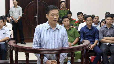 Giang Kim Đạt dùng chiêu trò gì để 'thôi miên' dụ nguyên TGĐ Vinashinlines?