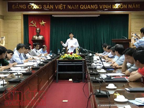 Bộ Y tế trả lời câu hỏi tại sao phun hóa chất muỗi không chết