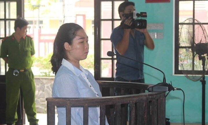 Nữ giúp việc 13 lần mở két sắt trộm trót lọt... gần 100 cây vàng