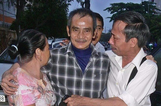 Vụ làm oan ông Huỳnh Văn Nén: Kiểm điểm 12 cán bộ