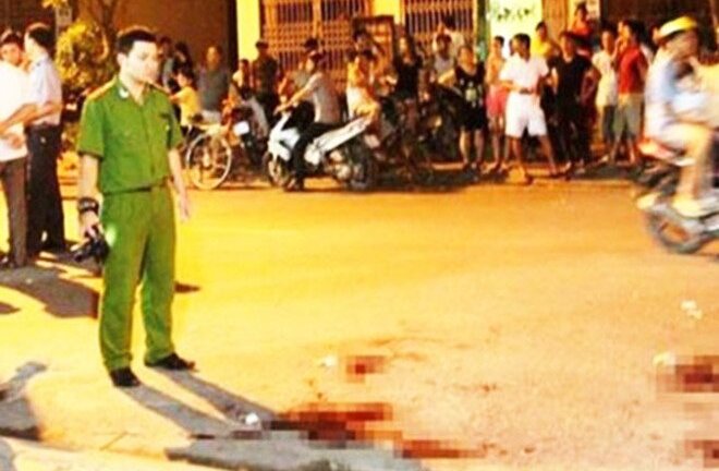 Dám đưa lời thách thức bạn gái, chàng trai bị đâm chết tại chỗ