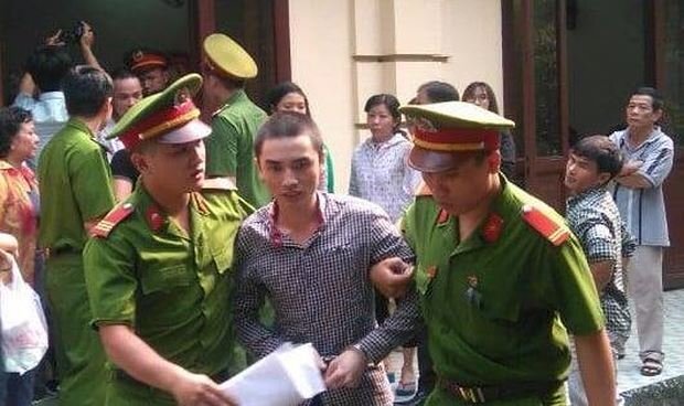 Can nhóm giang hồ đánh nhau, nam thanh niên bị truy sát