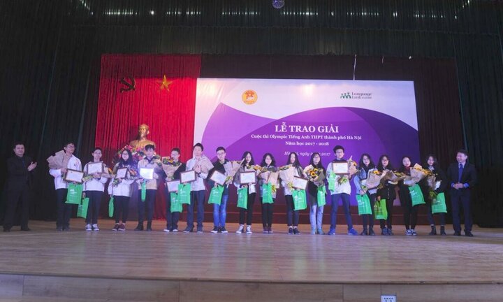 Điều đặc biệt trong cuộc thi Olympic Tiếng Anh THPT ở Hà Nội