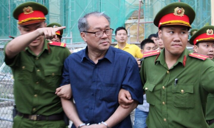 Bị cáo Phạm Công Danh: 'Nếu không bị Ngân hàng Nhà nước thúc ép, chúng tôi không làm sai'