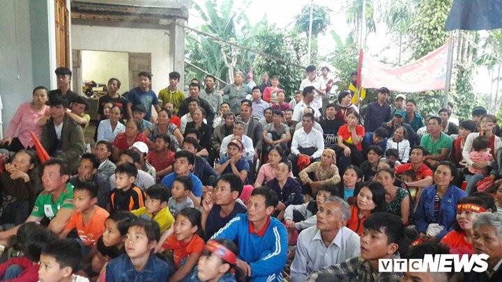 Mẹ cầu thủ Công Phượng: 'Đội tuyển U23 Việt Nam là những chiến binh thực sự'