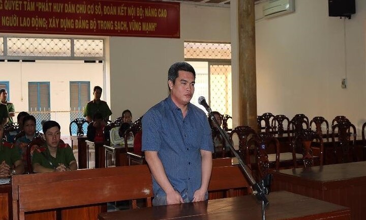 Kẻ nhẫn tâm bóp cổ người tình đến chết lĩnh 17 năm tù