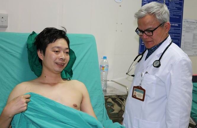 Bệnh nhân bị 'ho ra máu sét đánh' được cứu sống thần kỳ