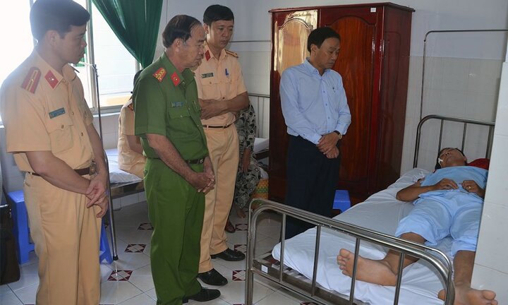 Hai công an bị nhóm côn đồ đánh trọng thương: Diễn biến mới nhất