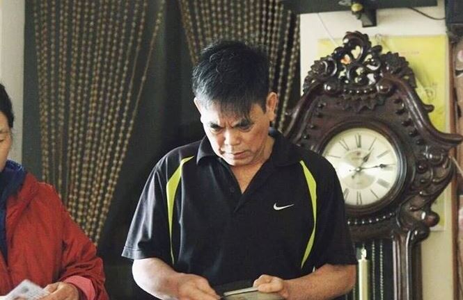 Bố cô gái bị chồng cũ tạt axit: 'Sự việc quá nhanh khiến tôi không kịp làm gì để cứu con'