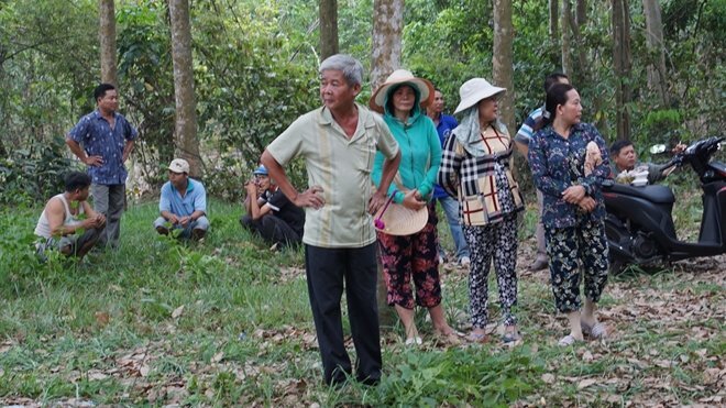 Chồng chém chết vợ, châm lửa thiêu rồi treo cổ tự vẫn