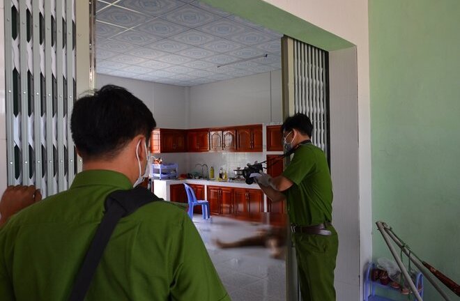 Người phụ nữ bán thịt lợn bị sát hại bằng 14 nhát dao: Truy bắt hung thủ