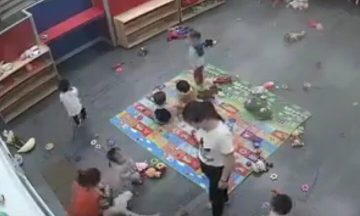 Phẫn nộ cô giáo mầm non bạo hành trẻ dã man ở Nghệ An