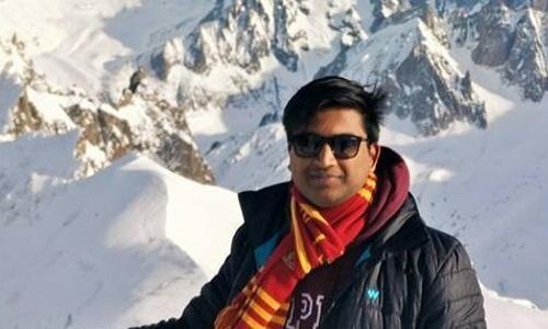 Sinh viên Ấn Độ dùng bút bi cứu hành khách trên máy bay thế nào?