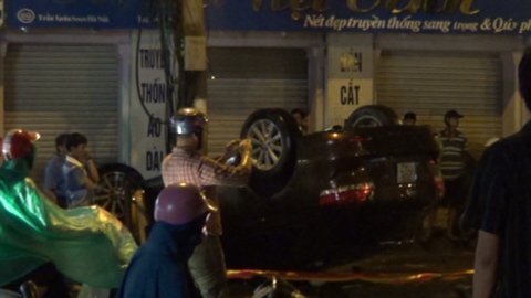 Vợ gây tai nạn kinh hoàng, chồng dựng kịch bản thế người chịu tội bất thành