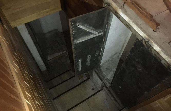 Ảnh: Bên trong căn hầm trú ẩn của trùm ma túy Lóng Luông