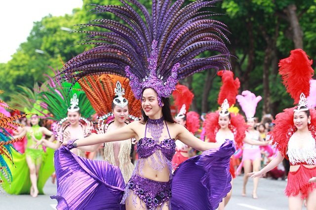 Hơn 5.000 dân Thủ đô góp mặt tại lễ hội đường phố lớn chưa từng có