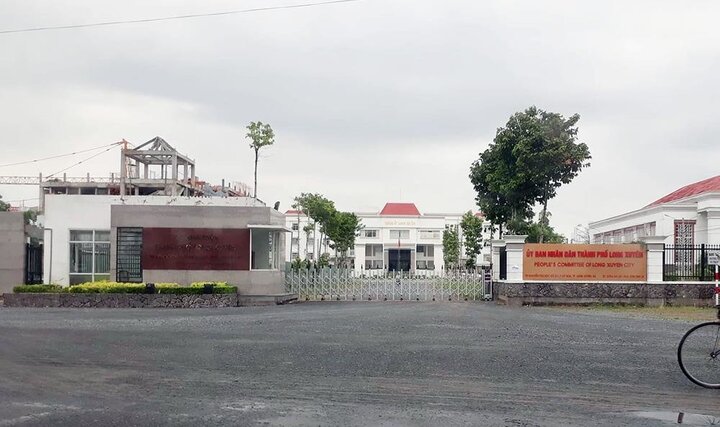 Giám đốc Sở Nội vụ: 'Không có chuyện con gái chủ tịch An Giang được bổ nhiệm thần tốc'