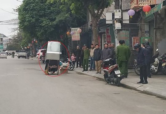 Phát hiện người đàn ông chết trên xe ba gác trong đêm giá rét