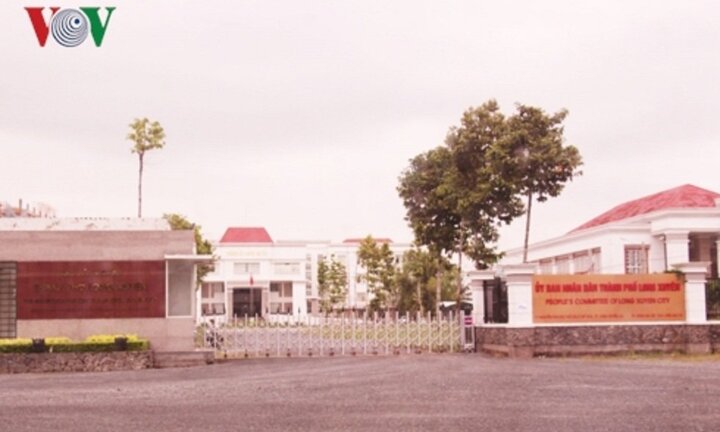 Con gái Chủ tịch An Giang được bổ nhiệm lại làm phó chánh văn phòng