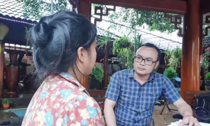 Cô gái khuyết tật tố bị ông chủ cưỡng hiếp, đánh đập