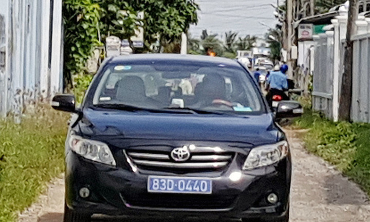 Làm đám cưới con 3 ngày, 4 tiệc, Trưởng đoàn ĐBQH Sóc Trăng phân trần