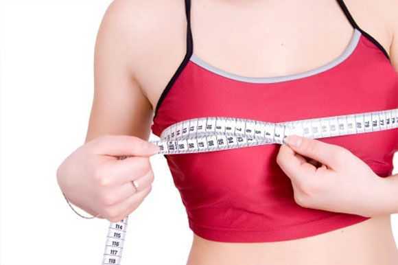 Phụ nữ ngực càng to càng thông minh