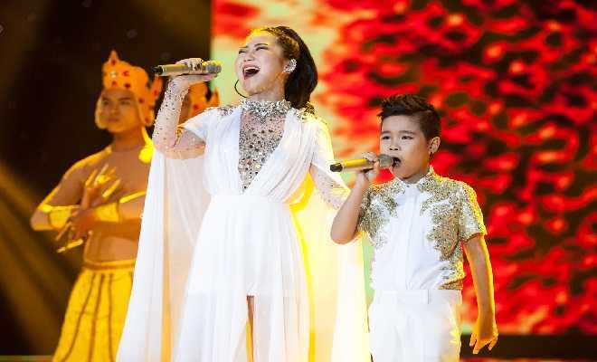 Giọng hát Việt nhí: Trò cưng của Đông Nhi tự tin đọ giọng Hương Tràm