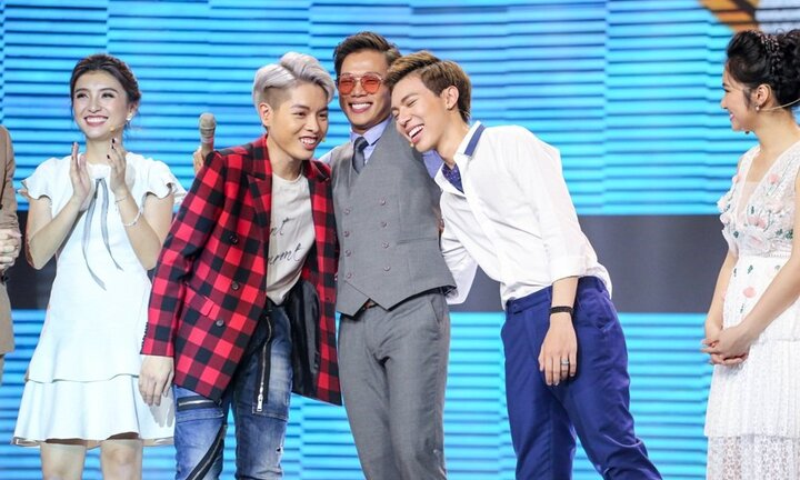 Không còn thân thiết, Đức Phúc và Erik ‘quyết chiến’ tranh giành ‘Bi Rain phiên bản Việt’