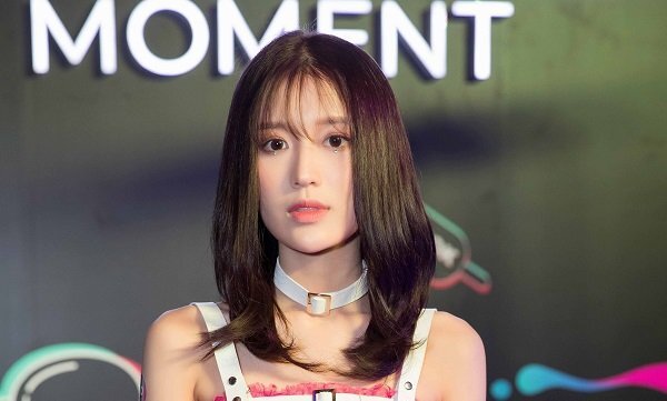 Han Sara trẻ trung, tự tin khoe eo thon sau ồn ào tham gia gameshow bị chê làm lố