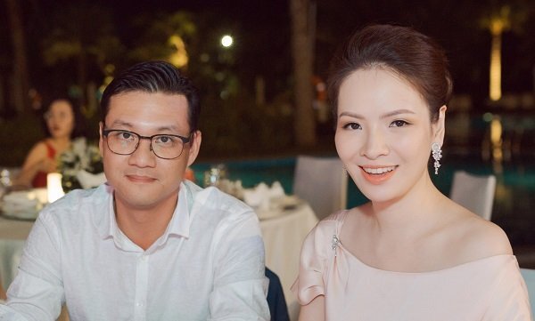 Đan Lê tháp tùng, cổ vũ đạo diễn Khải Anh thi đấu golf cùng sao Hàn