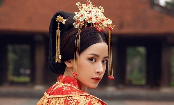 Vượt mặt Sơn Tùng M-TP, Chi Pu trở thành sao Việt có lượt theo dõi cao nhất trên Instagram