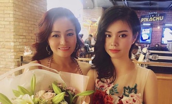 Thực hư thông tin mẹ diễn viên 13 tuổi trong 'Vợ ba' muốn con đóng cảnh nhạy cảm để trả nợ