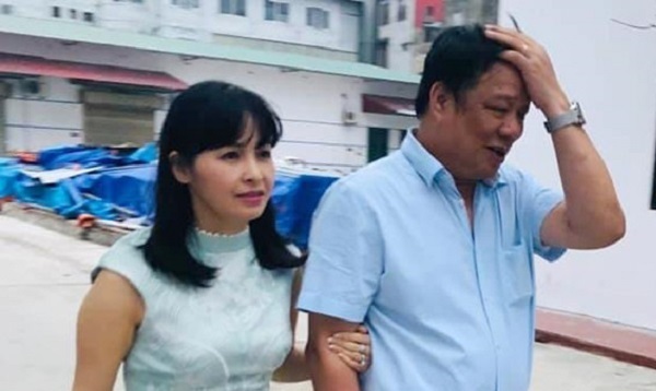 Ca sĩ Trang Nhung 'nhà trăm tỉ' phủ nhận ly hôn chồng đại gia