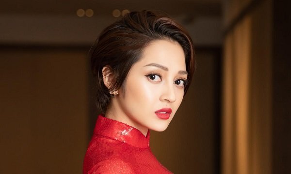 Bảo Anh gợi cảm, chứng minh để tóc ngắn vẫn mặc áo dài đẹp