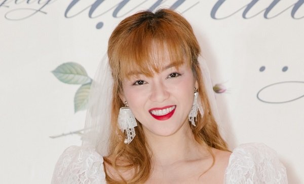 Bị nhận xét ‘âm nhạc xa cách khán giả’, Đinh Hương nói gì?