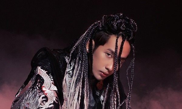 Nhận phản hồi tích cực khi thử sức ca hát, Tuấn Trần: ‘Tôi không dám nhận mình là ca sĩ’