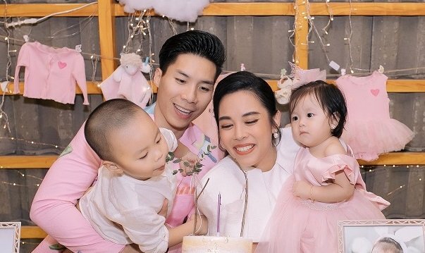 Từng tặng que thử thai khi yêu, Quốc Nghiệp ‘lầy’ không kém khi cầu hôn Ngọc Mai