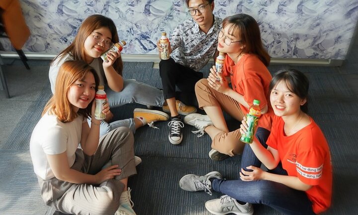 Uống trà sữa vị ngon khó cưỡng lại còn trúng thưởng nhiều không tưởng