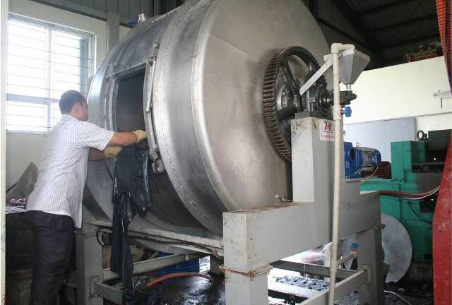 Công nghệ mới thuộc da trâu bò thân thiện môi trường