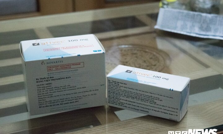 Hàng ngàn bệnh nhân ung thư lo sợ thiếu thuốc điều trị: Chỉ thiếu thuốc viện trợ, không thiếu thuốc thương mại