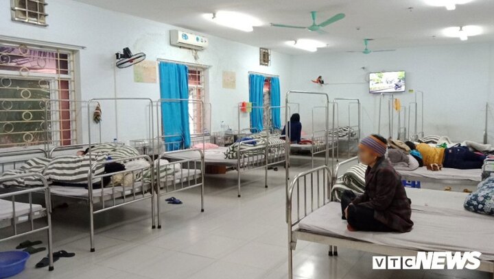 Xót xa những bệnh nhân mòn mỏi ngóng Tết trong Bệnh viện Tâm thần