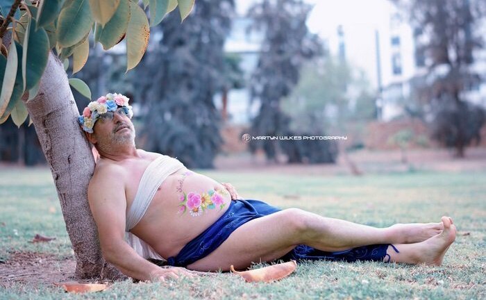 Chùm ảnh siêu vui: Khi đức lang quân mang bầu bụng bia 'cởi đồ' chụp ảnh