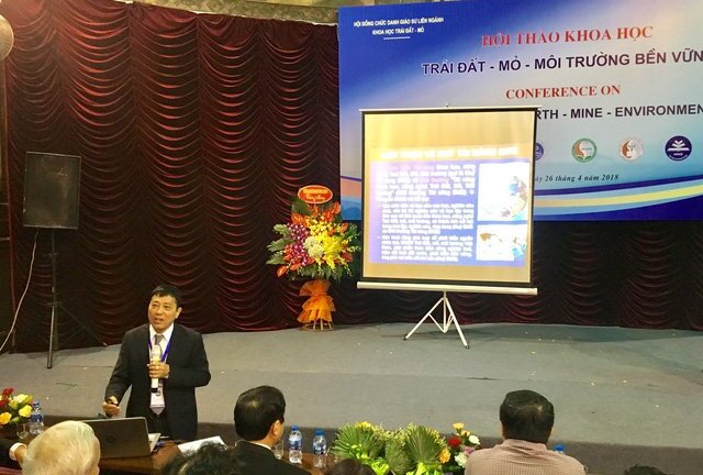 Tổ chức Hội thảo Khoa học Trái đất – mỏ - môi trường bền vững (EME 2018)